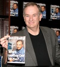 Bill O'Reilly at the signing of "Who's Looking Out For You?"