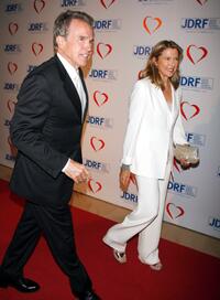 Warren Beatty and Annette Bening at the Juvenile Diabetes 4th Annual Gala Event.