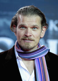 Gotz Otto at the Berlin premiere of "The Pillars of the Earth."