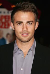 Jonathan Bennett at the Los Angeles premiere of "Cheaper By The Dozen 2."
