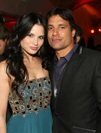 Katrina Law and Manu Bennett at the California premiere of "Spartacus: Vengeance."