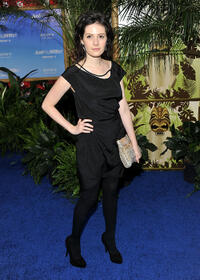 Aleksa Palladino at the premiere of "Just Go With It."