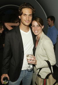 Jessica Pare and Oliver Hudson at the WB Upfront All-Star Party.