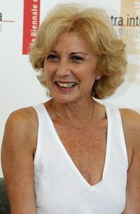 Marisa Paredes at the photocall of "Espelho Magico" during the 62nd Venice Film Festival.