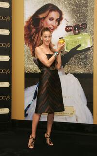 Sarah Jessica Parker at the Macy's in Herald Square to launch her new fragrance "Covet".
