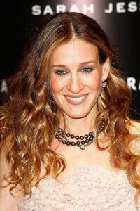Sarah Jessica Parker at the launch of her perfume "Covet" in the Champs-Elysees Sephora Shop.