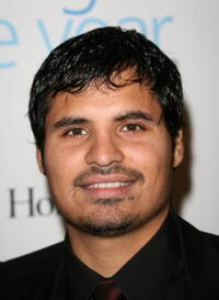 Michael Peña at the Hollywood Life magazine's 6th Annual Breakthrough Awards.