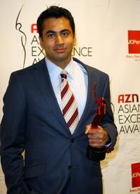 Kal Penn at the 2007 AZN Asian Excellence Awards.