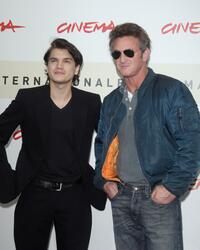 Sean Penn and Emile Hirsch at the 2nd Rome Film Festival for the photocall of "Into The Wild".