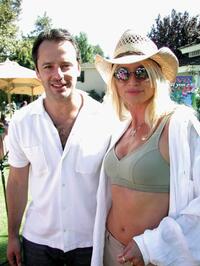 Gil Bellows and Nicolette Sheridan at the Hamilton Estate on Wildlife Waystations 7th Annual Safari Brunch Benefit.