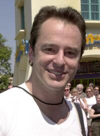 Gil Bellows at the premiere of "Spy Kids."