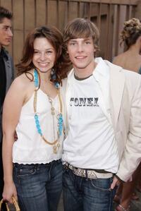Joy Lauren and Hunter Parrish at the California premiere of "Weeds."