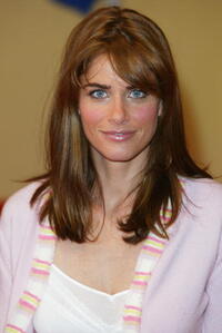 Amanda Peet at a photocall for "Identity" at the 29th American Film Festival.
