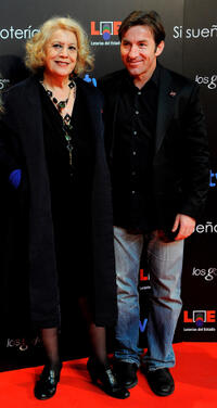 Terele Pavez and Antonio de la Torre at the red carpet of Goya Cinema Awards 2011 in Spain.