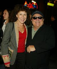 Rhea Perlman and Danny DeVito at the Los Angeles premiere of "Along Came Polly."