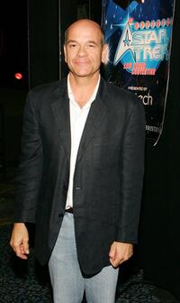 Robert Picardo at the fifth annual official Star Trek convention played the doctor character on "Star Trek: Voyager".