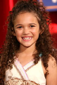 Madison Pettis at the Hollywood premiere of "Ratatouille."
