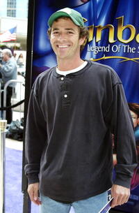 Luke Perry at the premiere of "Sinbad: Legend of the Seven Seas."