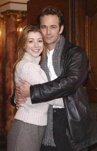 Alyson Hannigan and Luke Perry at the press launch of "When Harry Met Sally."
