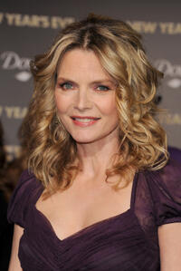 Michelle Pfeiffer at the California premiere of "New Year's Eve."