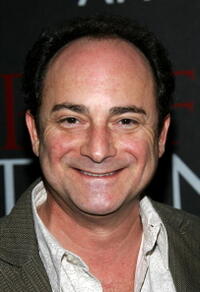 Kevin Pollack at the premiere of "Perfect Stranger".