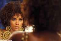 Halle Berry as Frankie Murdoch in "Frankie & Alice.''