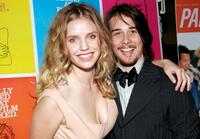 Kelli Garner and Lou Taylor Pucci at the premiere of "Thumbsucker."