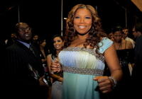 Queen Latifah backstage during the 33rd Annual People's Choice Awards.