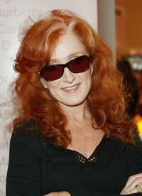 Bonnie Raitt at the Distinctive Assets "Women in Rock" talent gift lounge.