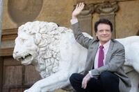 Massimo Ranieri at the photocall of "L'Ultimo Pulcinella."