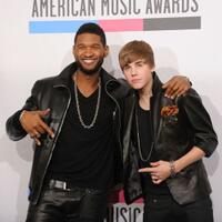 Usher and Justin Bieber at the 2010 American Music Awards.