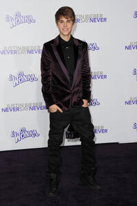 Justin Bieber at the California premiere of "Justin Bieber: Never Say Never."