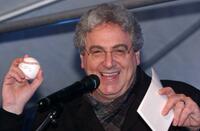 Harold Ramis at an auction to benefit the Juvenile Diabetes Research Foundation.