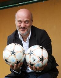 Claudio Bisio at the photocall of "Amore Bugie And Calcetto."