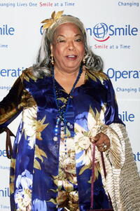 Della Reese at the Operation Smile's 4th Annual Los Angeles Gala.