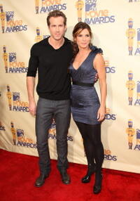 Ryan Reynolds and Sandra Bullock at the 18th Annual MTV Movie Awards.