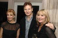 Natasha Richardson, Liam Neeson and Kim Cattrall at the Cinema Society after party for "Seraphim Falls".