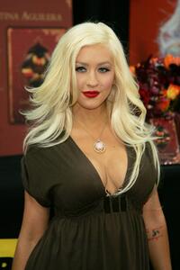 Christina Aguilera at the signing of "Back to Basics - Live And Down Under" DVD.
