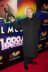 Antonio Resines at the Madrid premiere of "40 El Musical'."