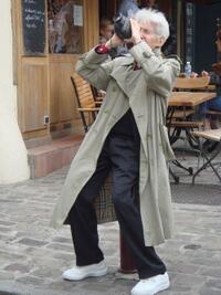 Alain Resnais on the set of "Wild Grass."