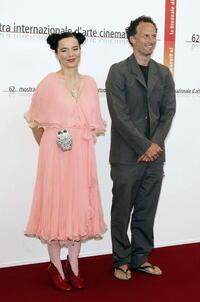Bjork and Matthew Barney at the photocall of "Drawing Restraint 9" during the 62nd Venice Film Festival.
