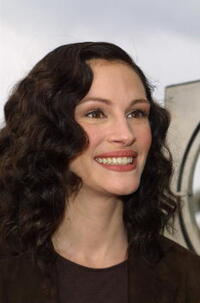 Julia Roberts at the 7th Annual Screen Actors Guild Awards in Los Angeles, CA. 