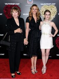 Shirley MacLaine, Julia Roberts and Emma Roberts at the California premiere of "Valentine's Day."