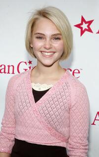 AnnaSophia Robb at the grand opening of American Girl Place Los Angeles benefiting the Los Angeles Public Library.
