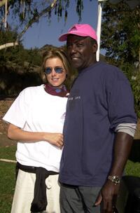 Richard Roundtree and Tea Leoni at the Sixth Annual Take-A-Hike for breast cancer research.