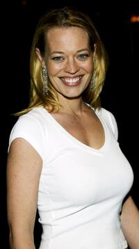 Jeri Ryan at the premiere of "Twisted."