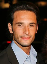 Rodrigo Santoro at the premiere of "300."