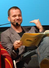 Peter Sarsgaard at the Children of Bellevue's Reach Out and Read 10th Anniversary Celebration.