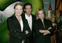 Julie Andrews, Antonio Banderas and Jennifer Saunders at the UK Charity premiere of "Shrek 2."