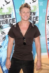 Charlie Bewley at the 2010 Teen Choice Awards.